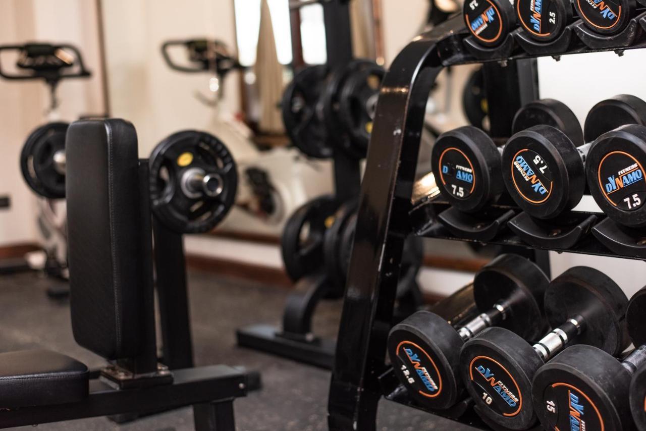 Basera Boutique Hotel Catmandu Exterior foto Dumbbells