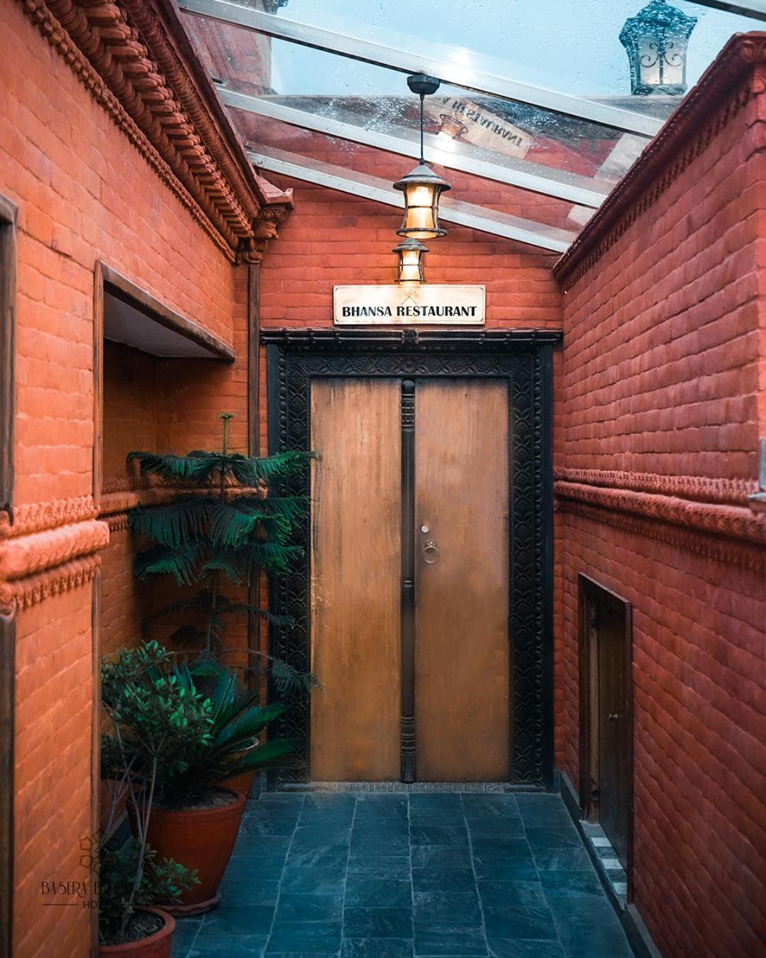 Basera Boutique Hotel Catmandu Exterior foto Entrance to the restaurant